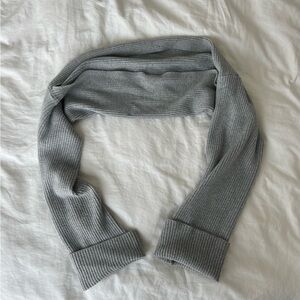 Zara gray shoulder shrug or cardigan